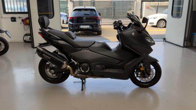 YAMAHA T Max 560