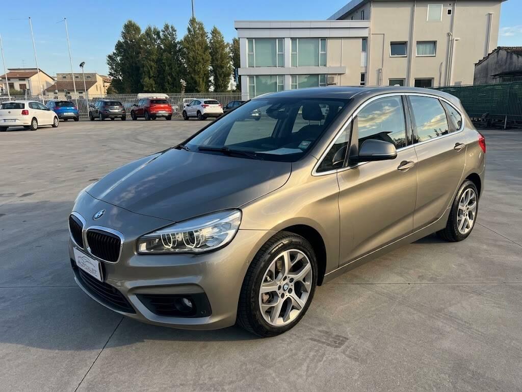 BMW Serie 2 218d Luxury auto