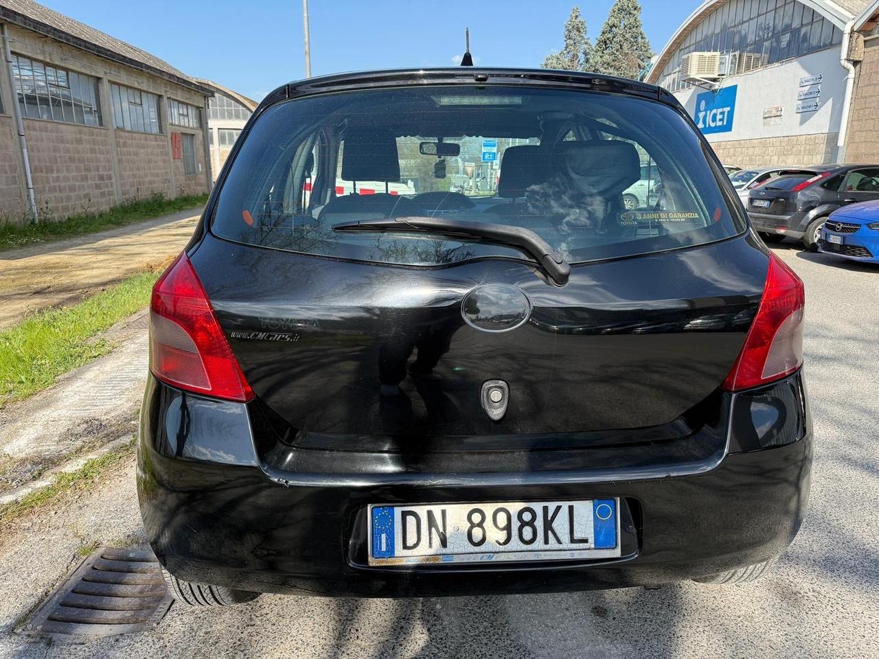 Toyota Yaris 1.0 BENZ GPL 128.000 KM