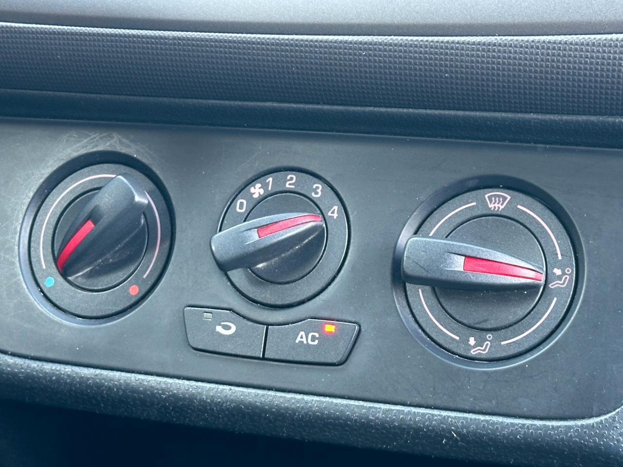 SEAT Ibiza 1.4 5 porte Style