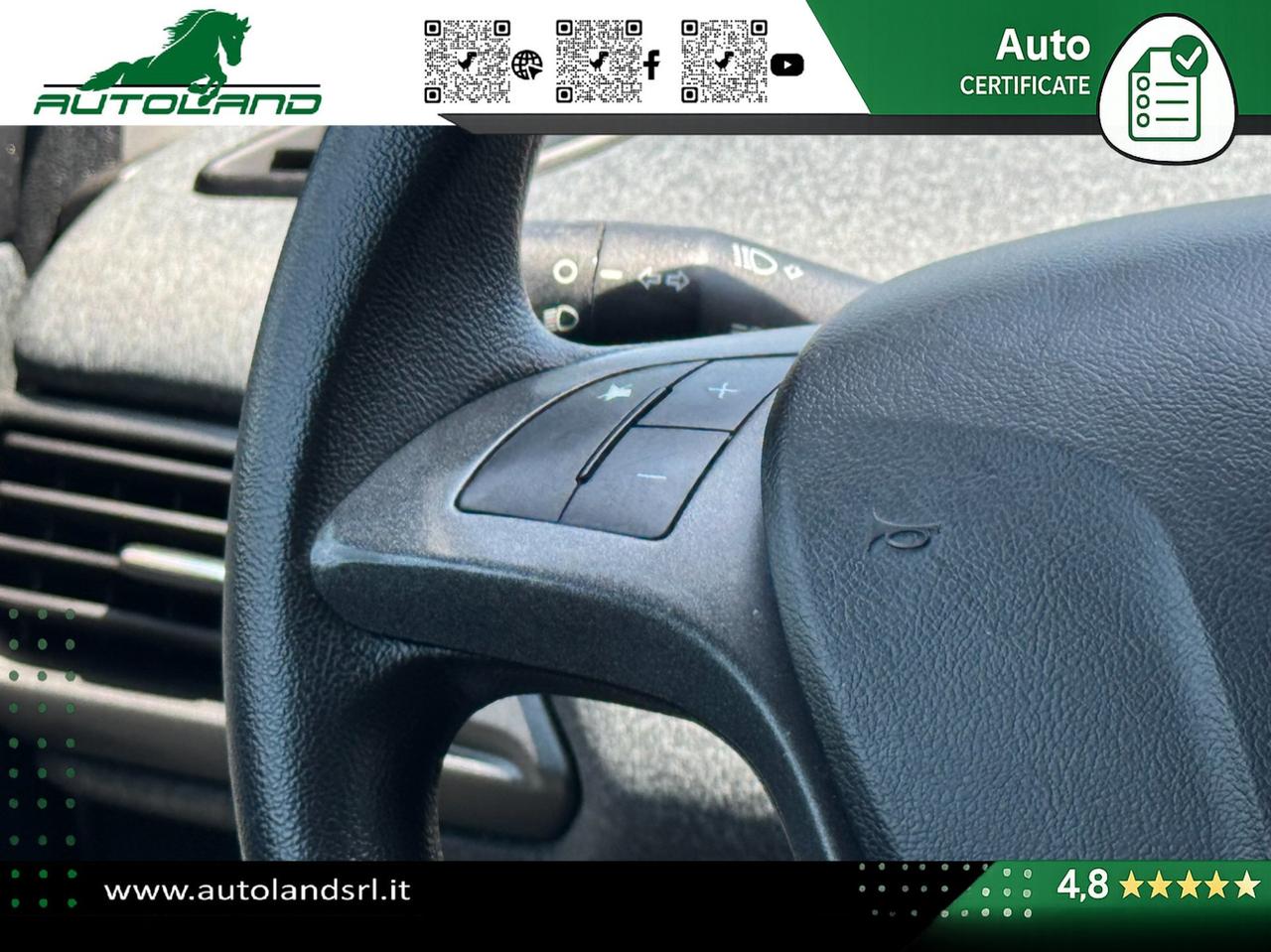 Lancia Ypsilon 1.0 firefly hybrid Silver s&s 70cv