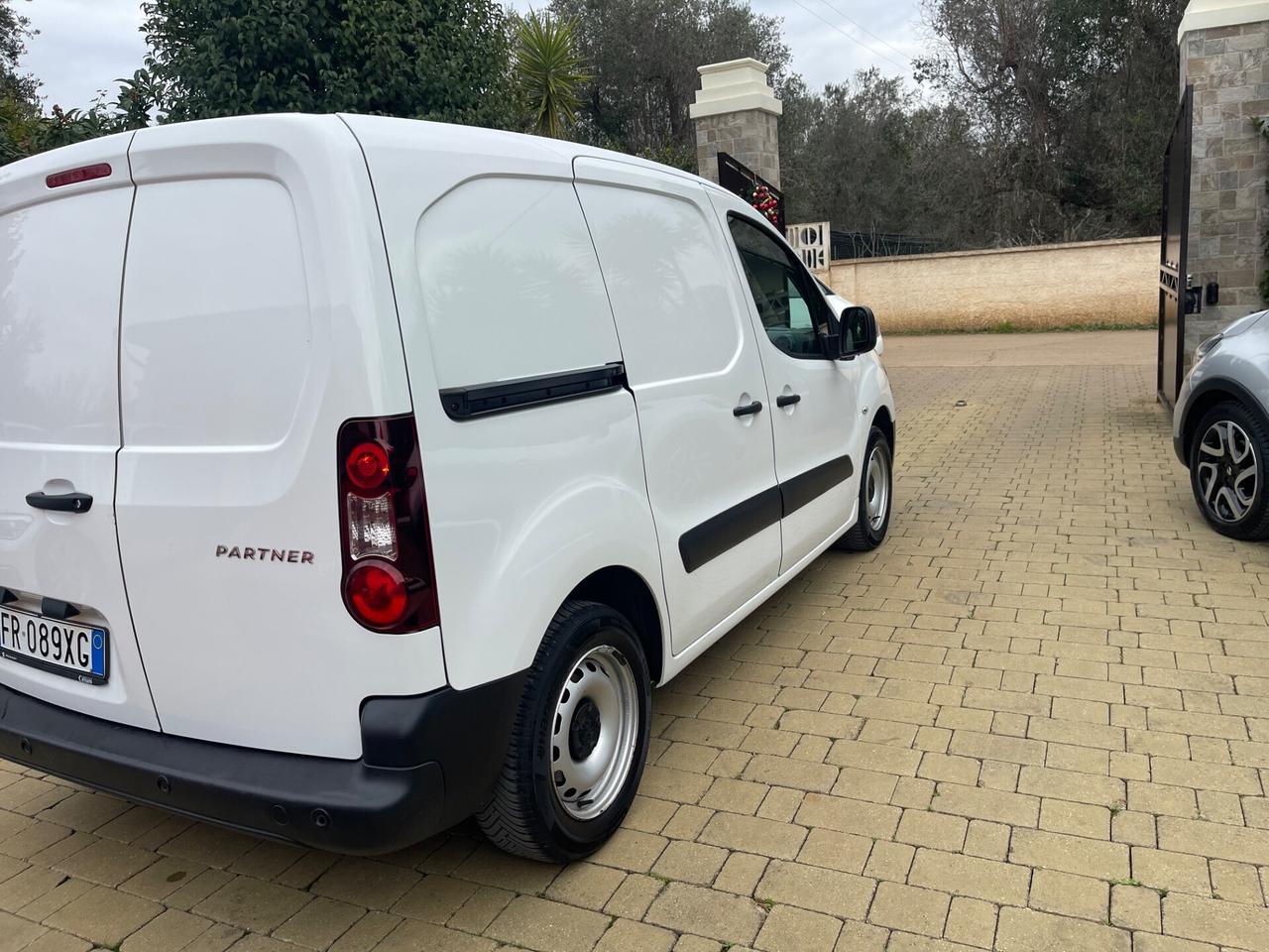 PEUGEOT PARTNER 1.6 HDI 3 POSTI VAN PORTA LAT MY18