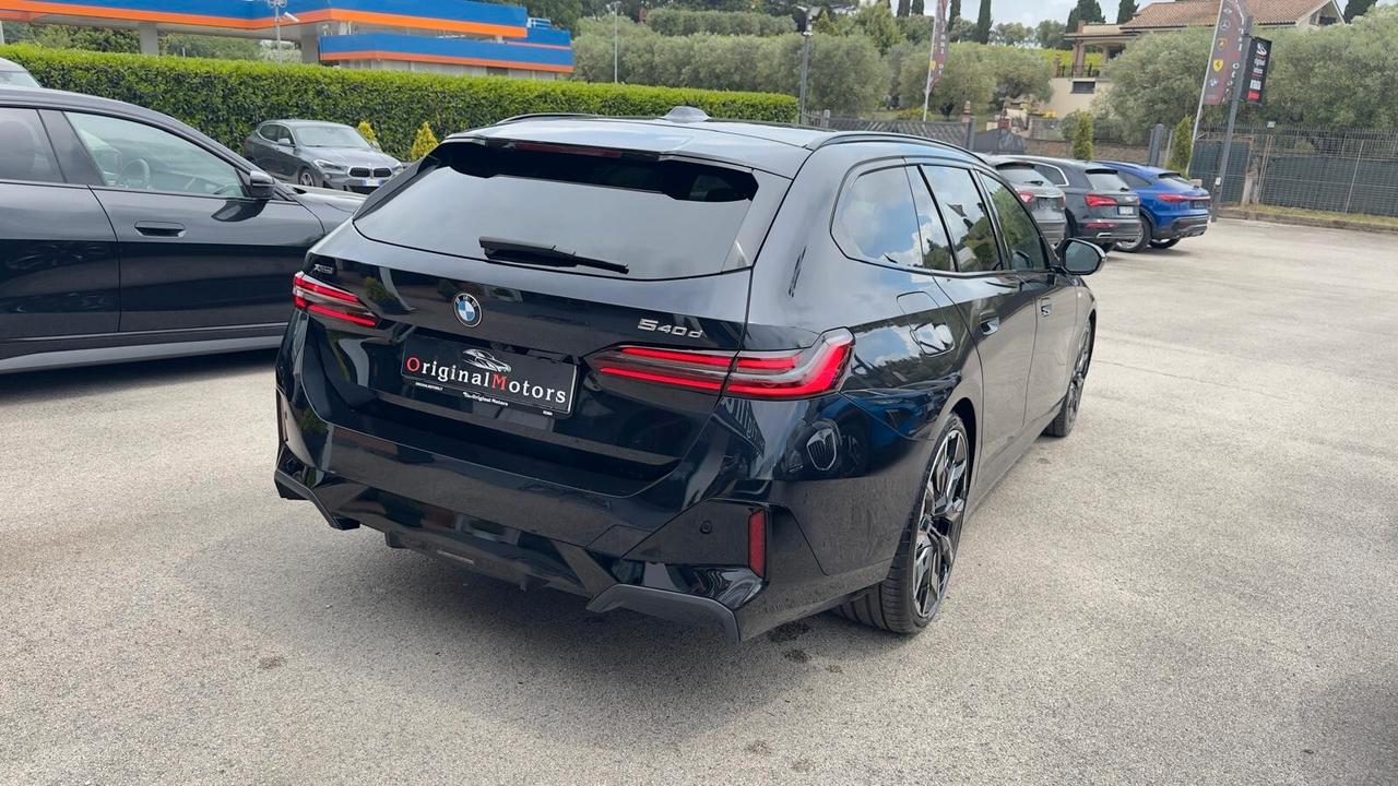Bmw 540 540d M-SPORT PRO/XDRIVE/TETTO/CERCHI R21/PRONTA CONSEGNA/UFFICIALE/