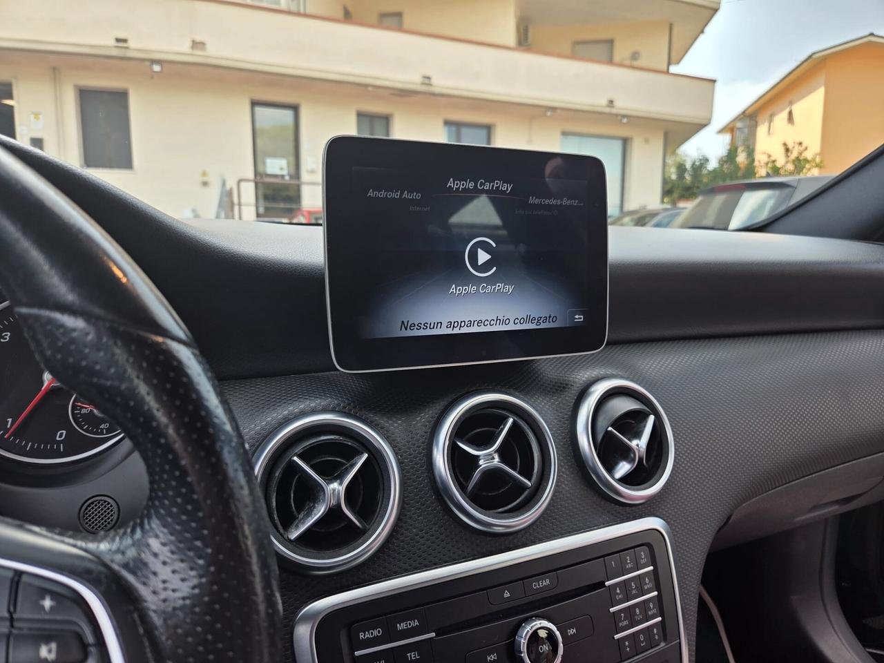 Mercedes-benz A 180 d Premium