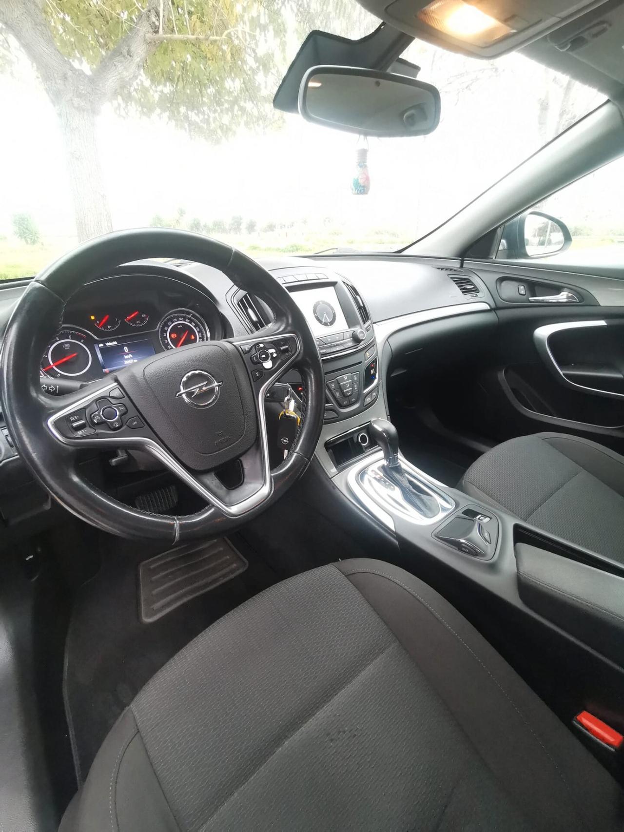 Opel Insignia 2.0 CDTI Sports Tourer aut. Cosmo 2014