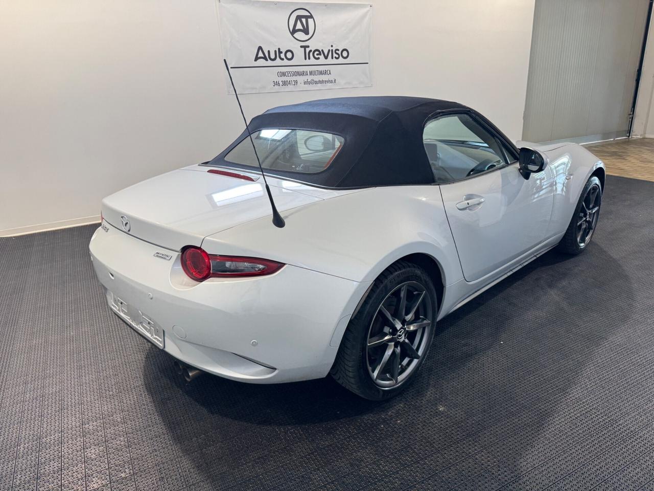Mazda MX-5 2.0L Skyactiv-G Sport