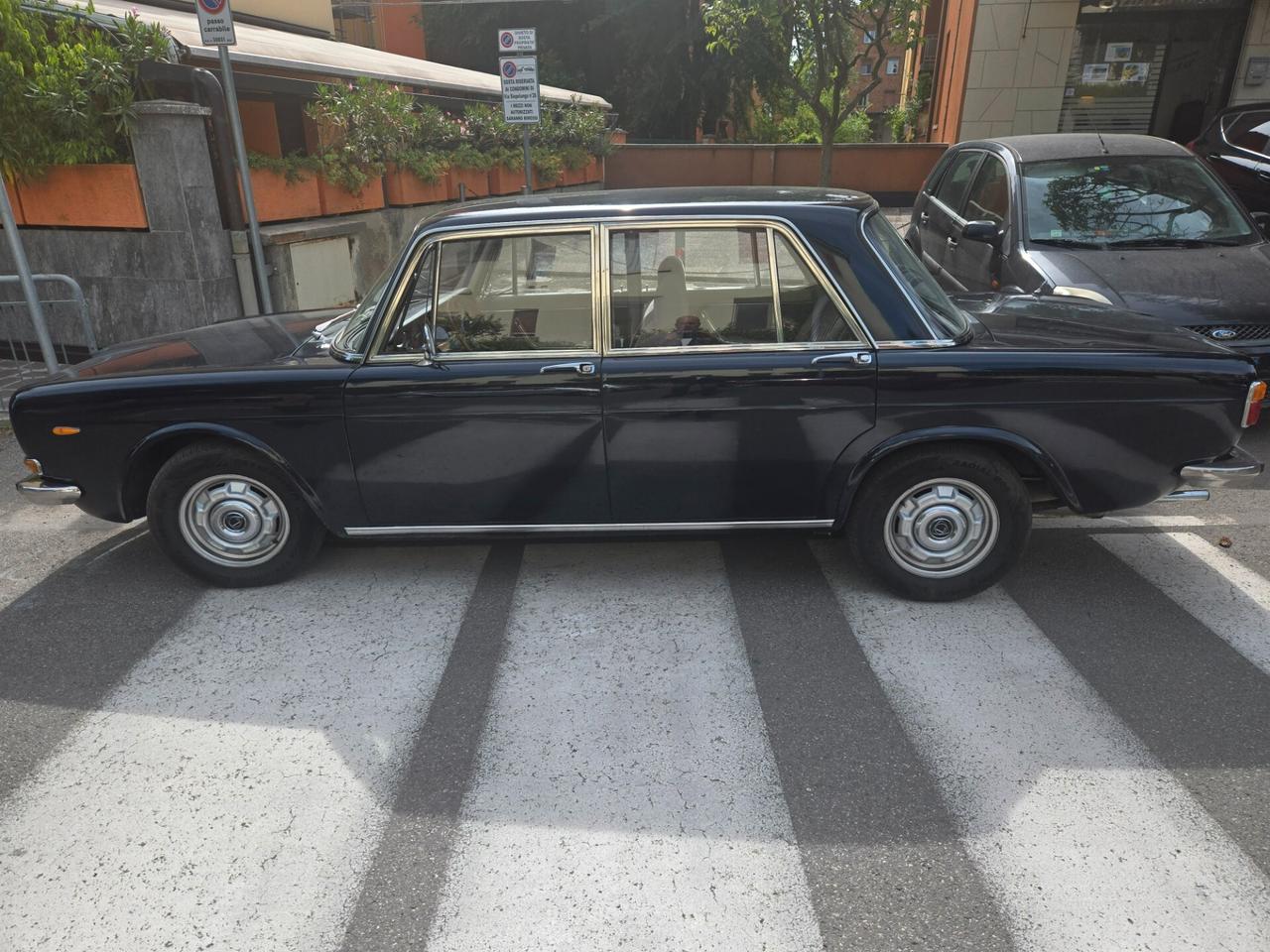 Lancia Altro 2000 berlina