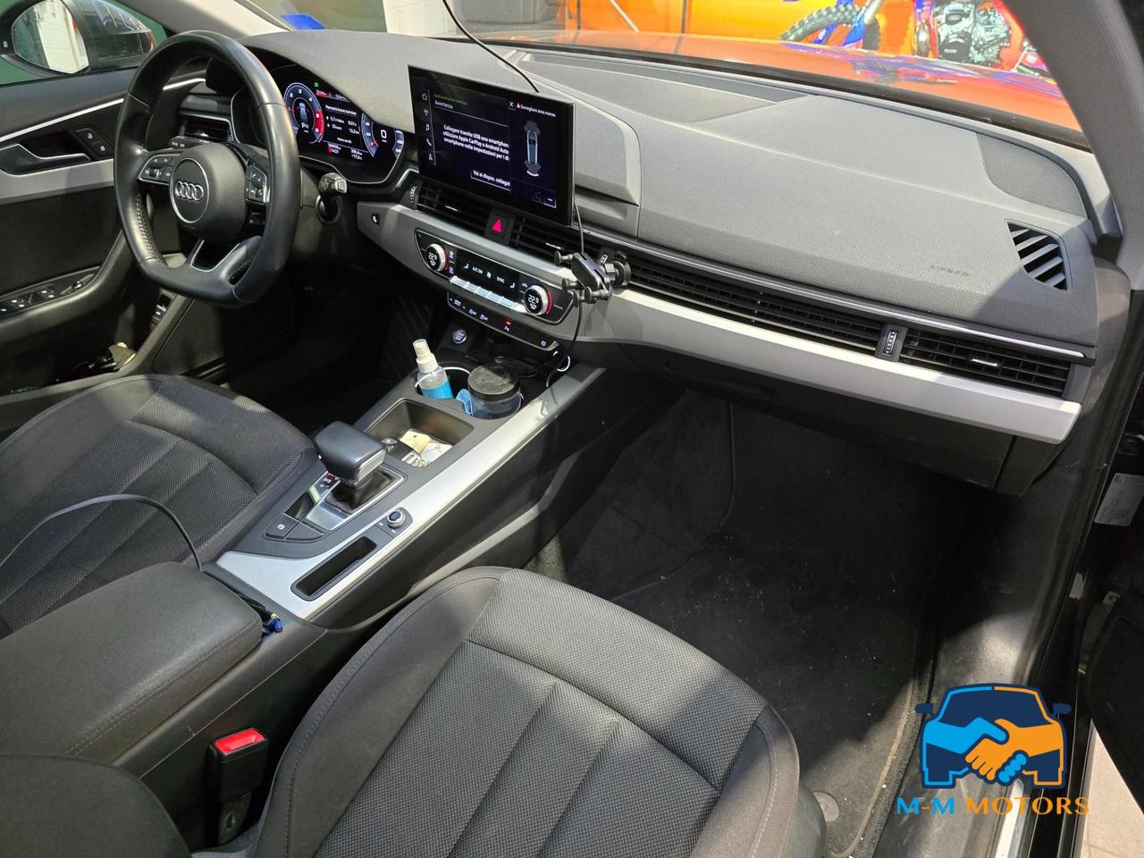 Audi A4 Avant 35 2.0 tdi mhev Business Advanced 163cv s-tronic