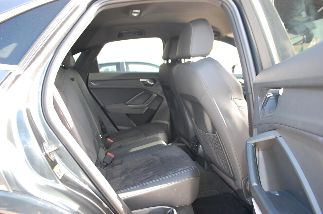 Audi Q3 Sportback 40 2.0 Tdi S line Quattro 190CV S-Tronic