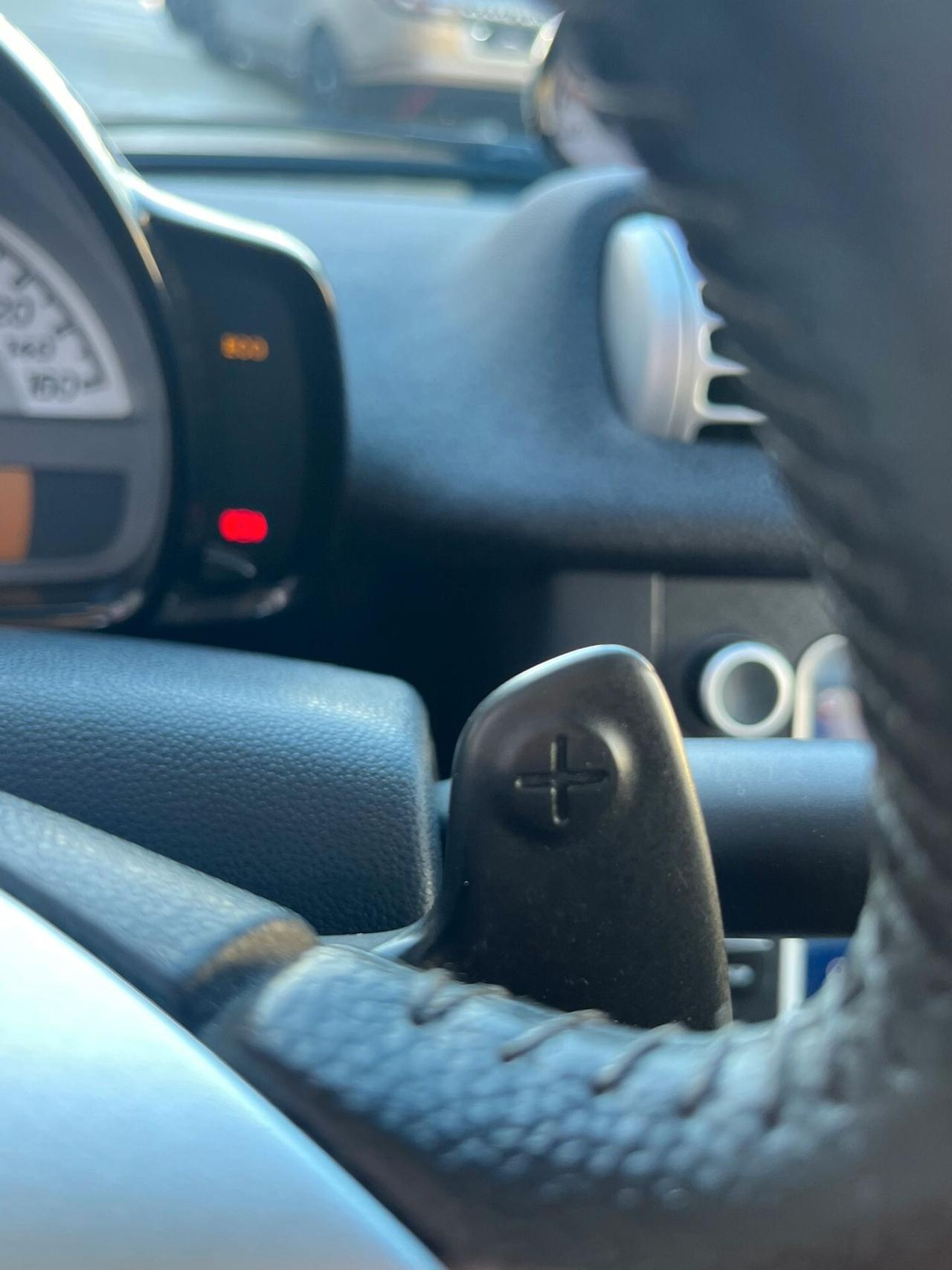 Smart ForTwo 1000 52 kW MHD coupé passion