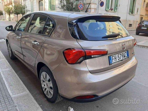 FIAT Tipo 1.3 Mjt 95cv BERLINA Easy 5p