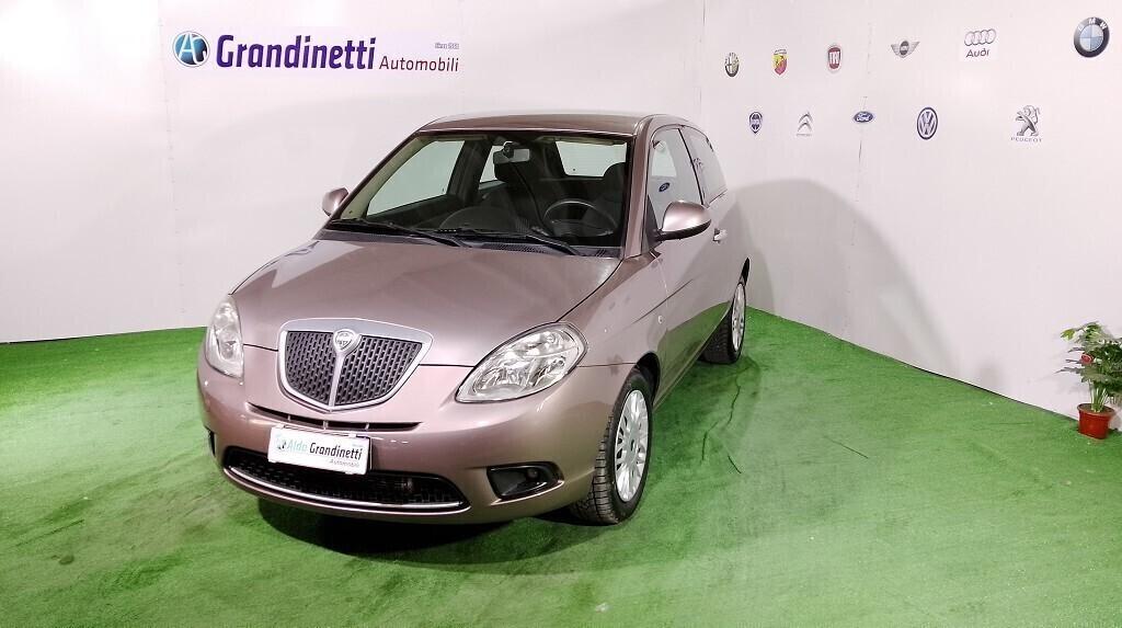 Lancia Ypsilon 1.3Mjt 90cv Platinum anno 2010