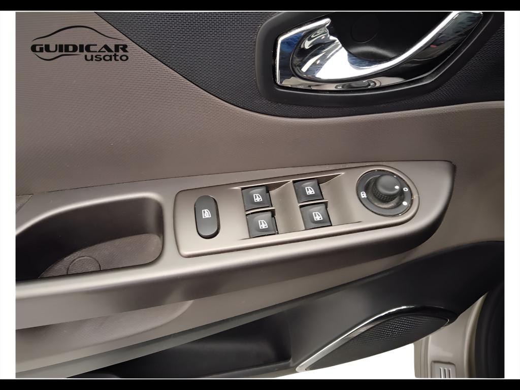 RENAULT Captur I 2013 - Captur 1.5 dci Iconic 90cv edc