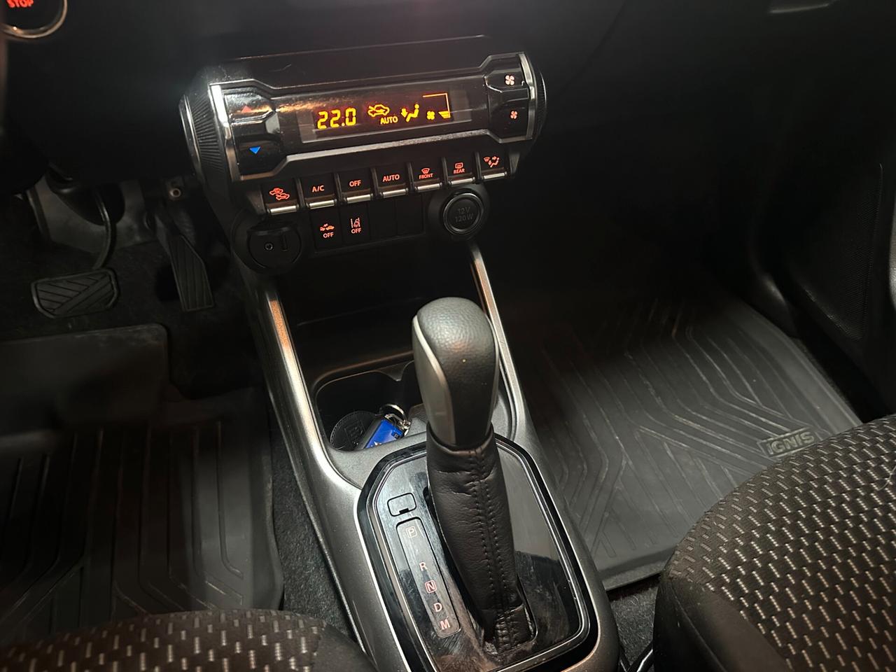 Suzuki Ignis 1.2h Top 2wd cvt