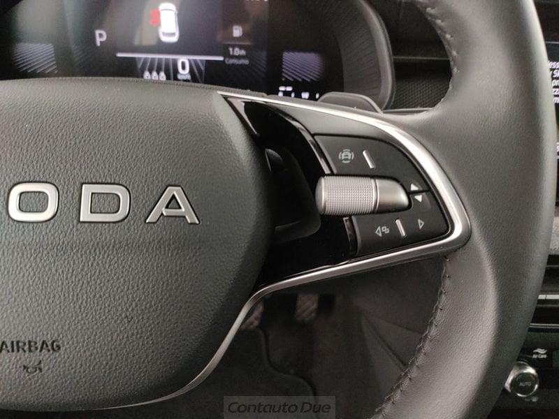 Škoda Kamiq Kamiq 1.0 tsi Black Dots 115cv dsg
