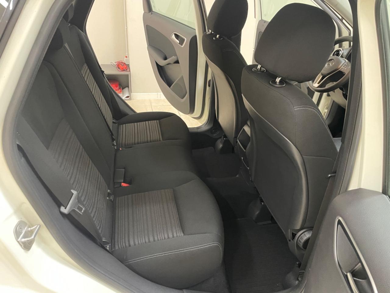 Mercedes-benz B 180 CDI Automatic Executive