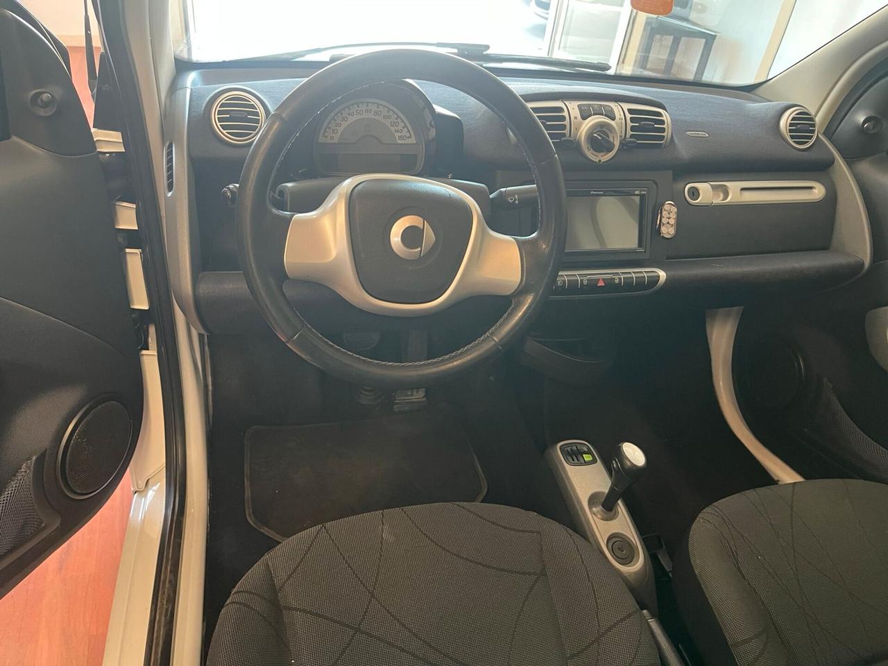 Smart ForTwo 1000 52 kW MHD coupé passion