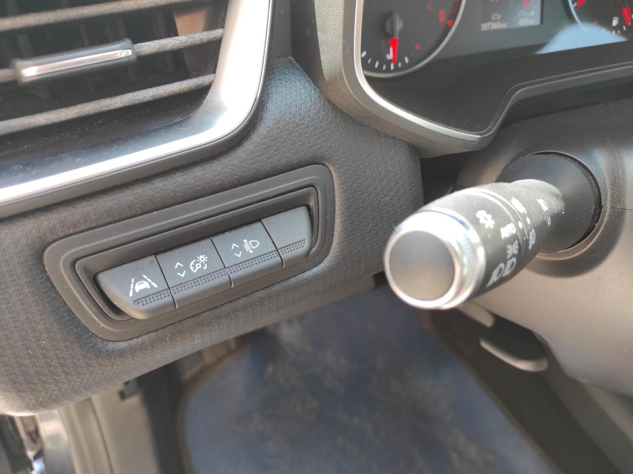 RENAULT CLIO 2021 UNIPRO/KMCERTIF/FULLOPTIONAL