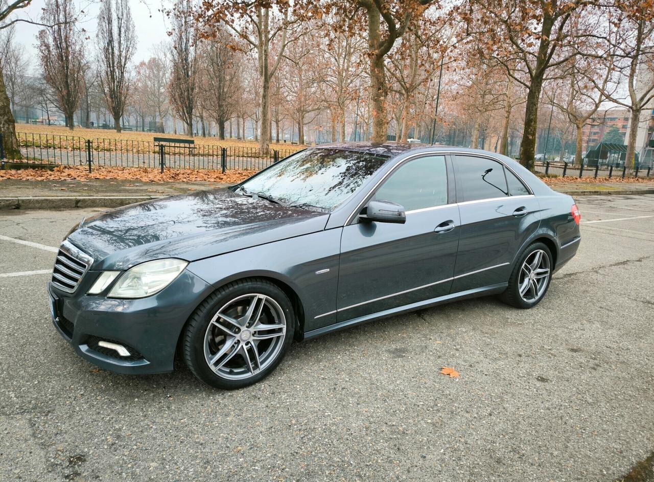 Mercedes-benz E 220 CDI BlueEFFICIENCY Avantgarde AMG