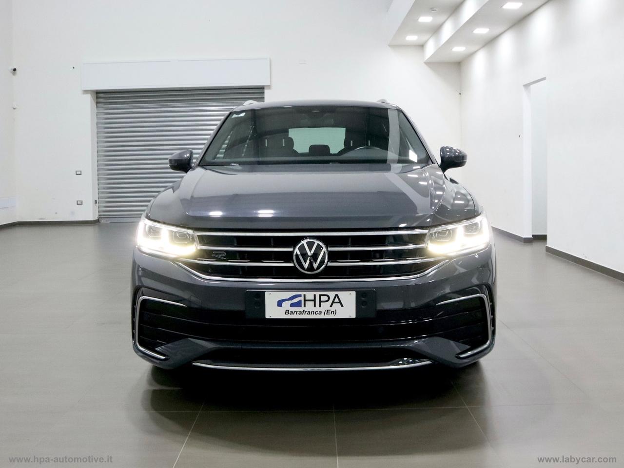 VOLKSWAGEN Tiguan 2.0TDI R-LINE FULL LED NAVI VIRTUAL PELLE RETROCAMERA