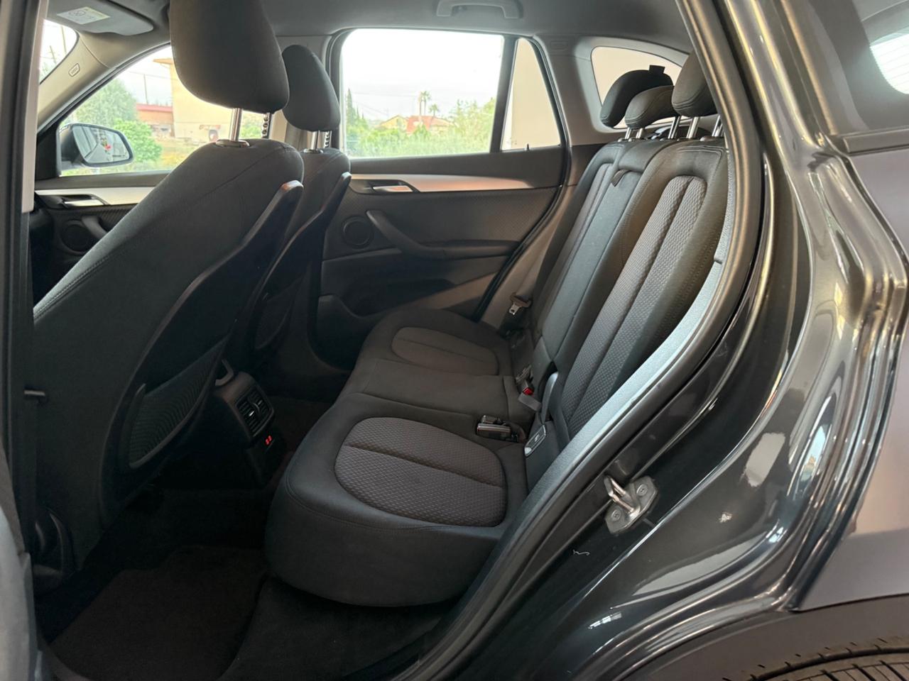 Bmw X1 2.0D150cv SHADOW LINE FULL LED/AUTO2022