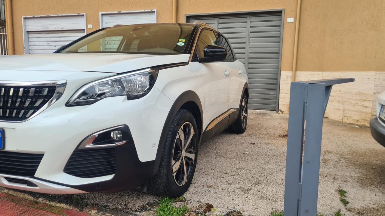 Peugeot 3008 BlueHDi 130 S&S EAT8 Active