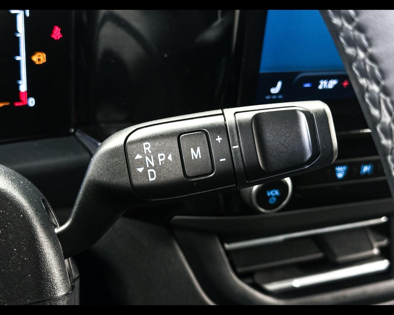 FORD Tourneo Custom 2ªs - Tourneo Custom 320 2.0 EcoBlue 170CV aut. PC Titanium