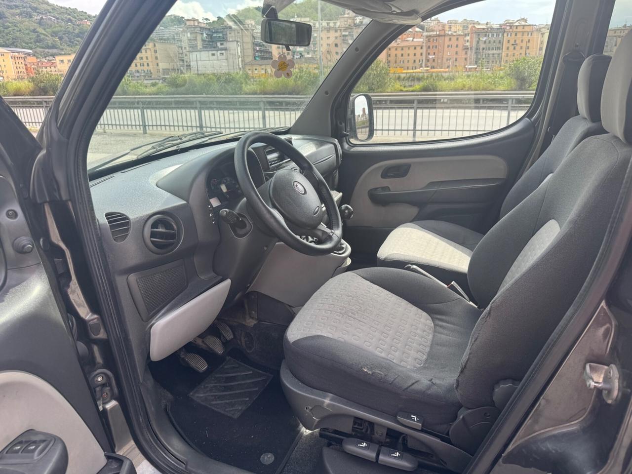 Fiat Doblò 1.9 MJ 5POSTI PROMISCUO con BALESTRE