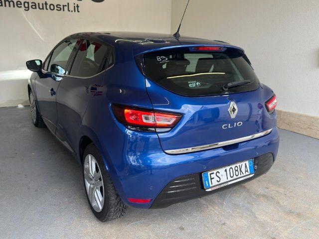RENAULT Clio dCi 8V 75 CV 5 porte Moschino Intens