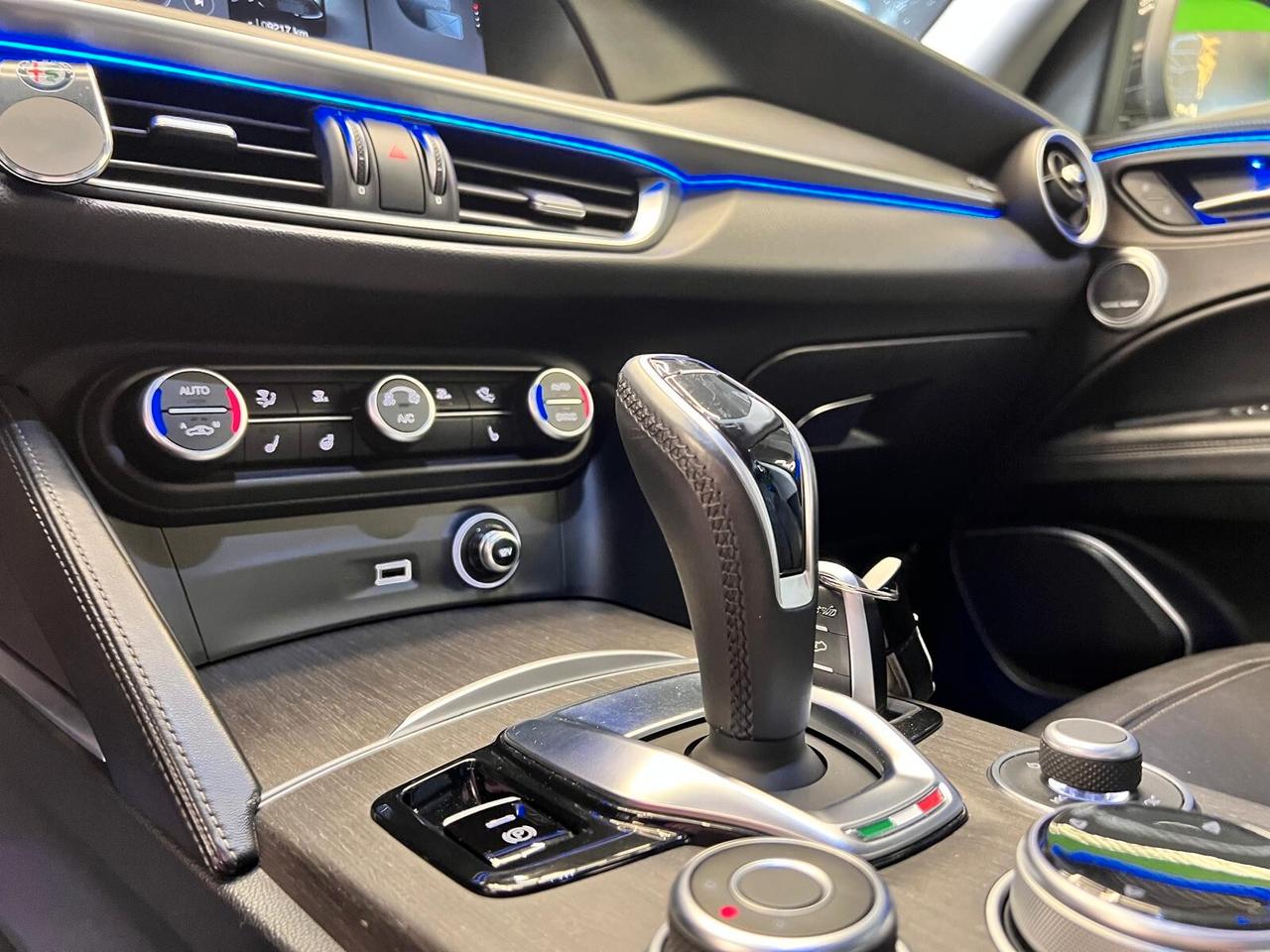 Alfa Romeo Stelvio 2.2 Turbodiesel 210 CV AT8 Q4 Veloce Tì