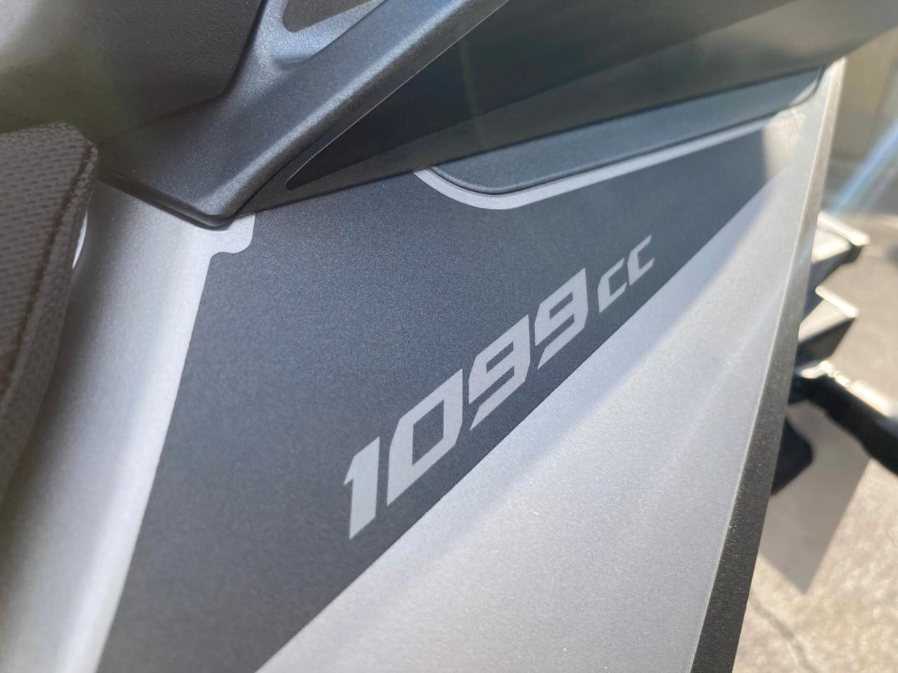 Aprilia Tuono V4 1100 2025