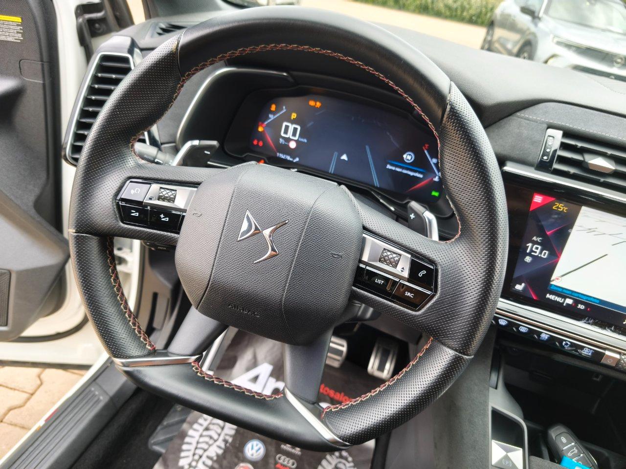 DS Automobiles DS 7 Crossback DS7 Bluehdi Automatica Performance Line