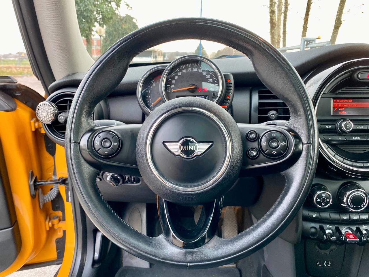 MINI One 1.2 3p 102cv ADATTA A NEO PATENTATI