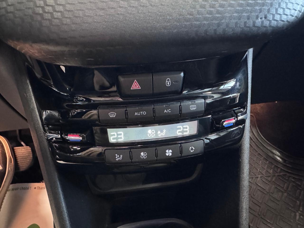 PEUGEOT 2008 1.5 HDI AUTOMATICA ALLURE MY2019