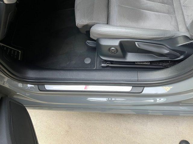 AUDI A4 Avant 40 TDI S tronic S line edition