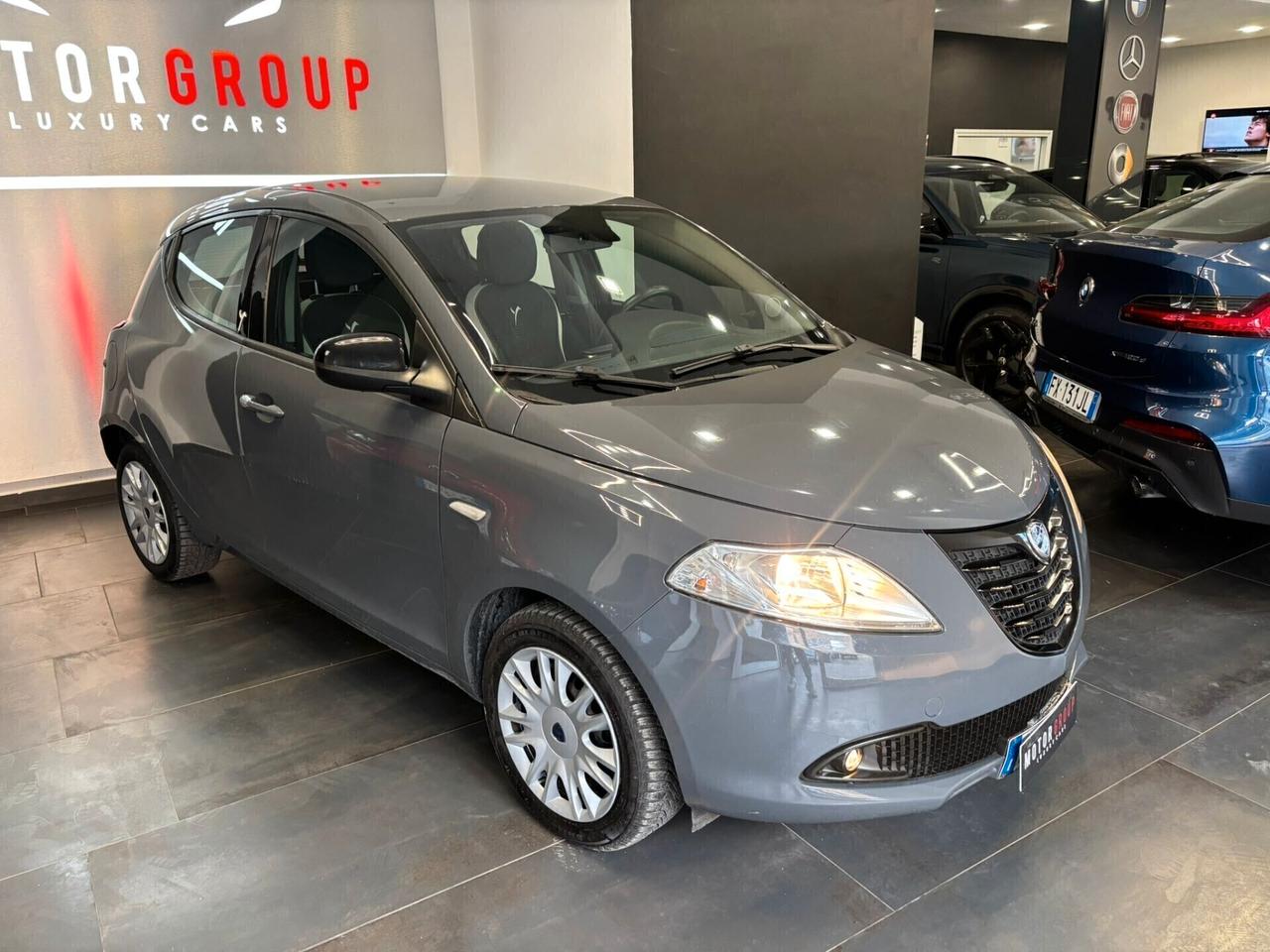 Lancia Ypsilon 1.3 MJT 16V 95 CV 5 porte S&S Silver