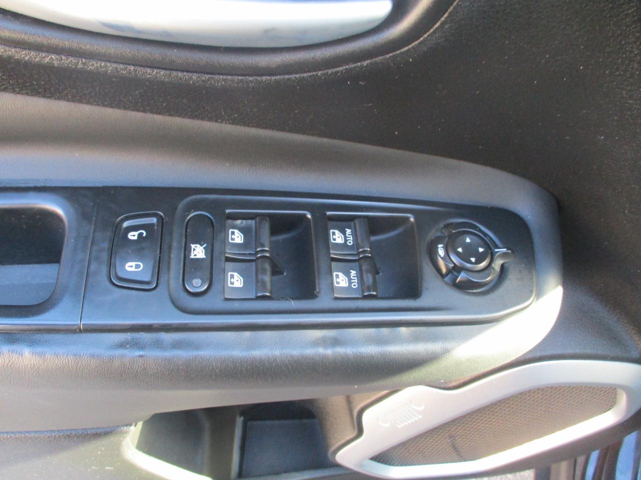 Jeep Renegade 1.6 M-JET 120CV LIMITED NAVIG/PELLE 146000 KM