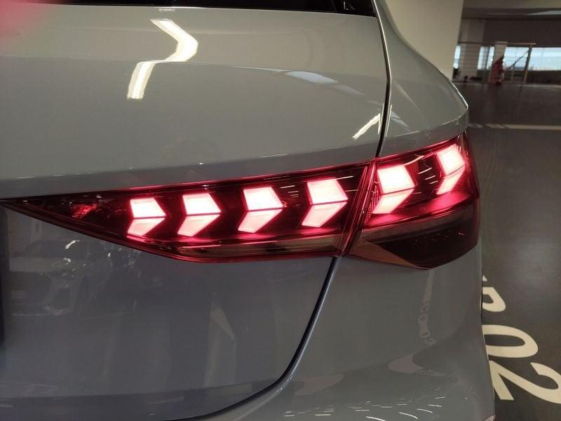 Audi A3 A3 allstreet 35 TDI S tronic Identity Contrast