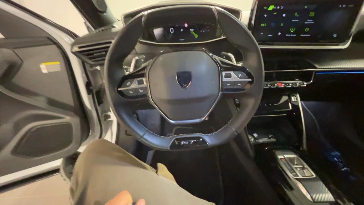 Peugeot 2008 GT 130CV EAT8 GT