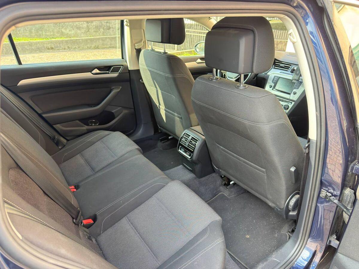 Volkswagen Passat 2.0 tdi Highline Executive 150cv