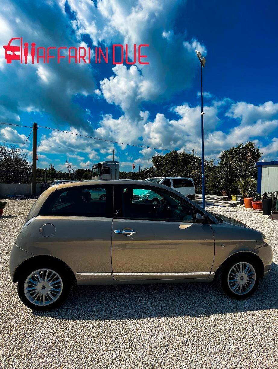 Lancia Ypsilon 1.2 Oro Giallo
