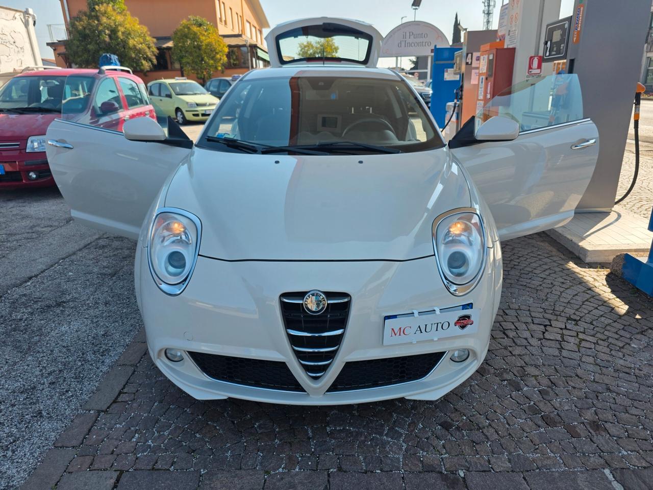 Alfa Romeo MiTo 1.4 105 CV M.air S&S Distinctive Sport Pack