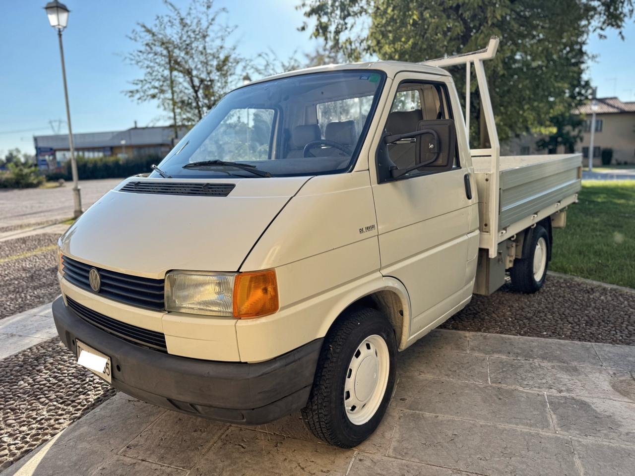 Volkswagen Transporter Cassonato T4 2.4