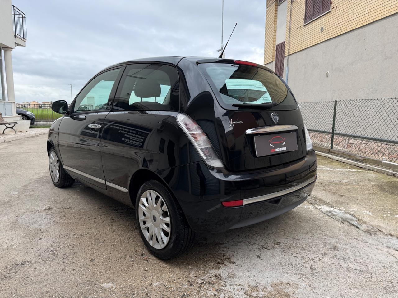 Lancia Ypsilon 1.2 69 CV 2011