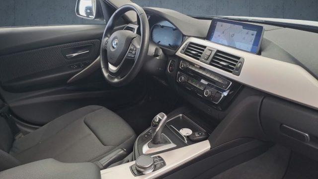 BMW 320 d xDrive Touring Business Advantage Aut.