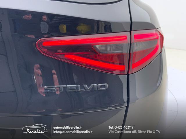 ALFA ROMEO Stelvio 2.2 Turbodiesel 210 CV AT8 Q4 Veloce total black