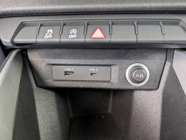 Audi A1 A1 Sportback 25 1.0 Tfsi IDENTITY BLACK