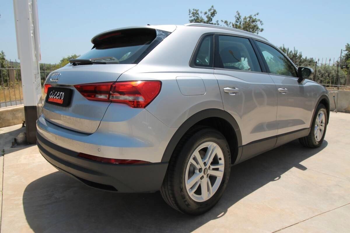 Audi Q3 35 TFSI 150cv Business 6marce|2021