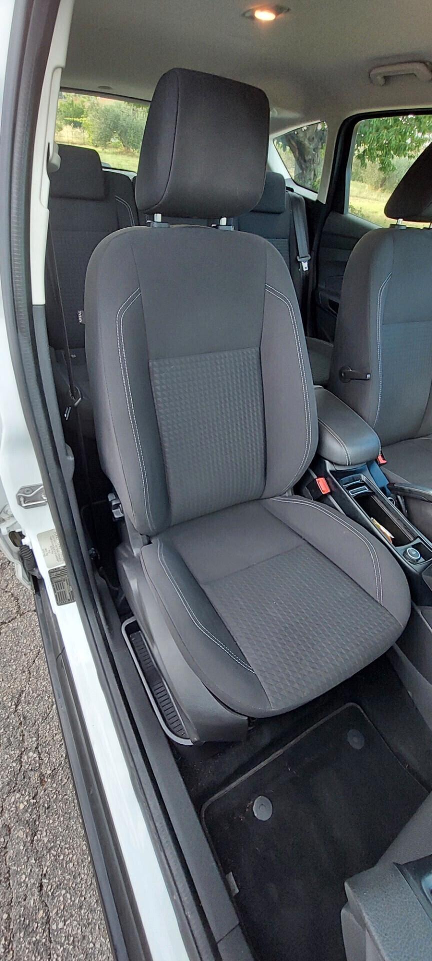 C-MAX 1,6 GPL DI SERIE 120 CV TITANIUM NAVI TELEFONO SENSORI FULL FULL IMPECCABILE