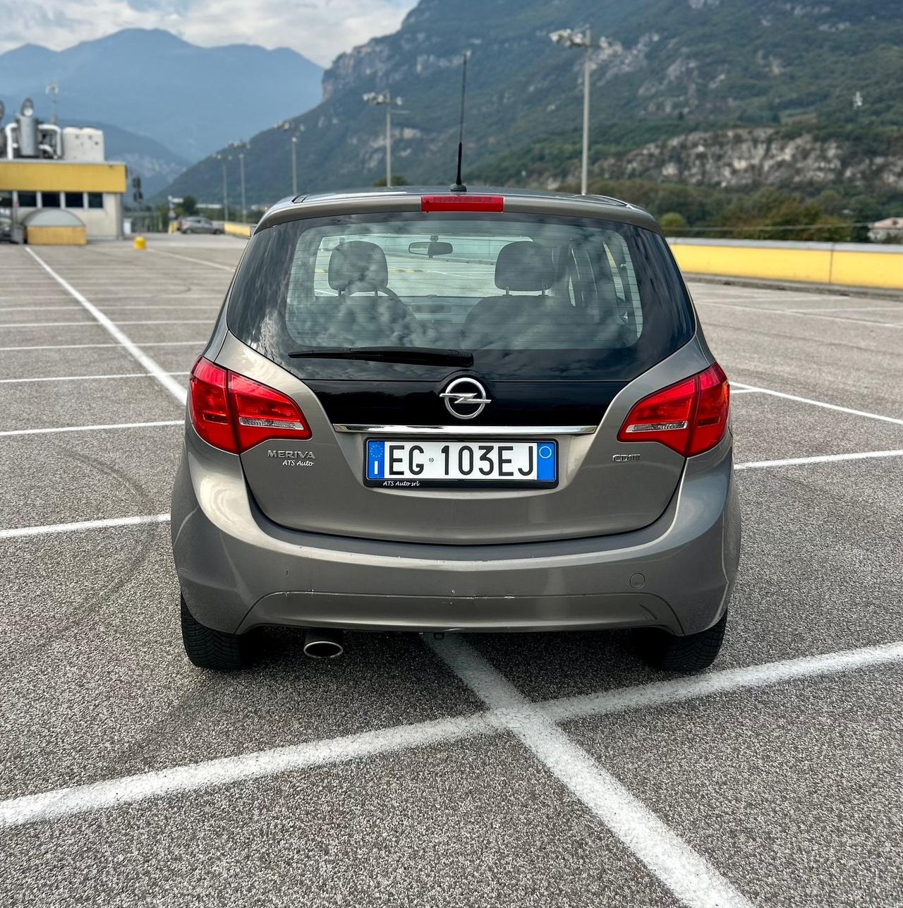 Opel Meriva B-Color Panoramic Neopatentati 2011